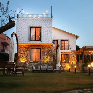 Huzurla Otel İzmir