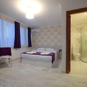 Otel Abro Sezenler